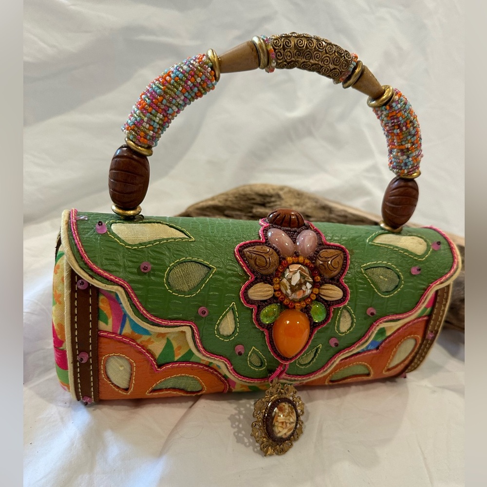 👜 Mary Frances Beaded Hand Purse. Detail Highly Embellished.